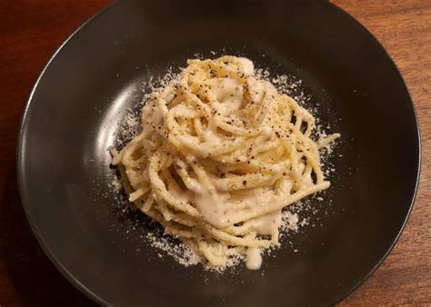 cacio e pepe stanley tucci.